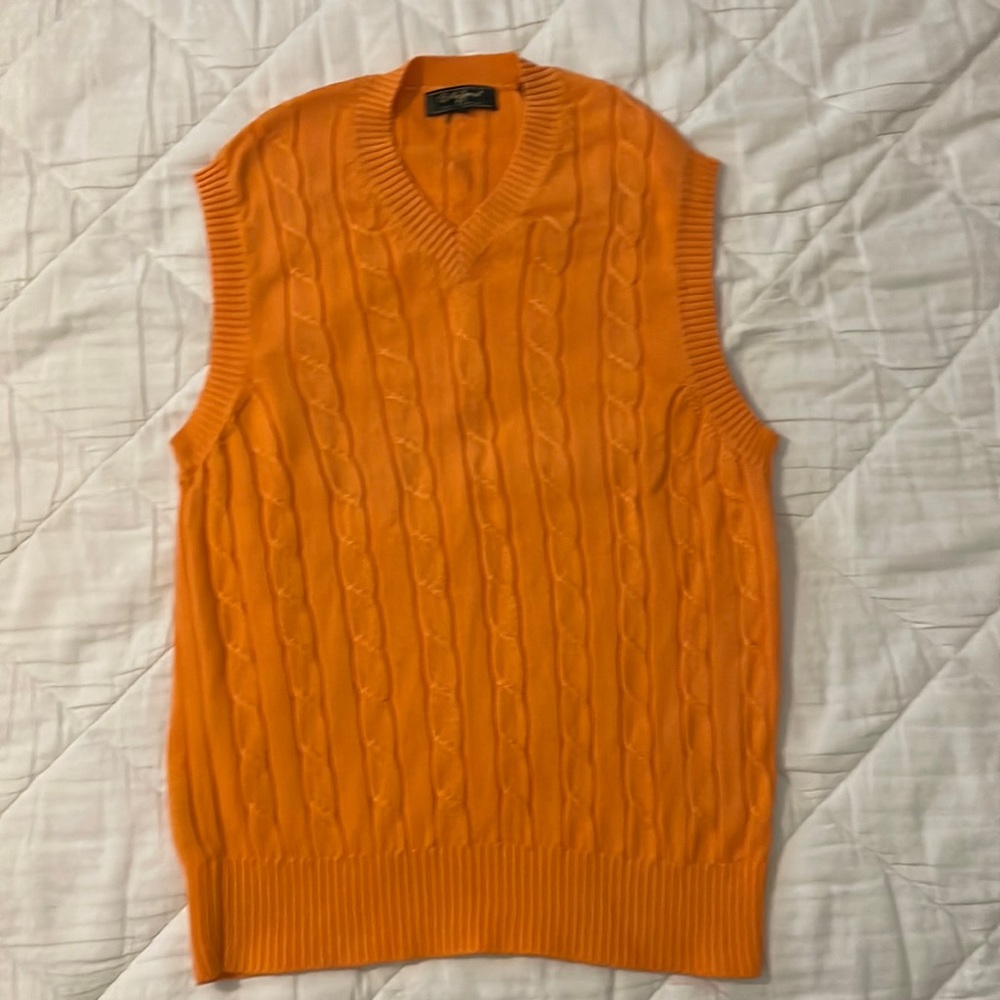 Bobby Jones orange cable knit sweater vest